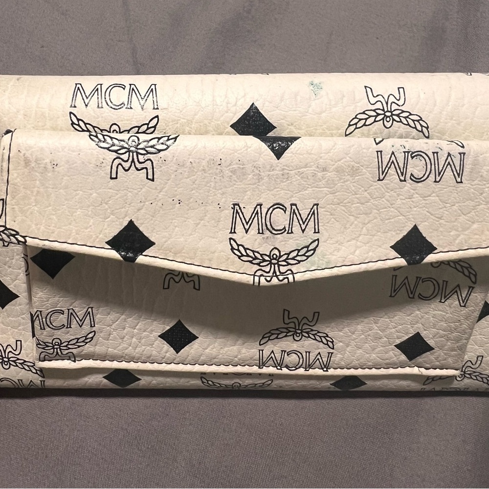 MCM white and black trifold Wallet - Picture 4 of 8